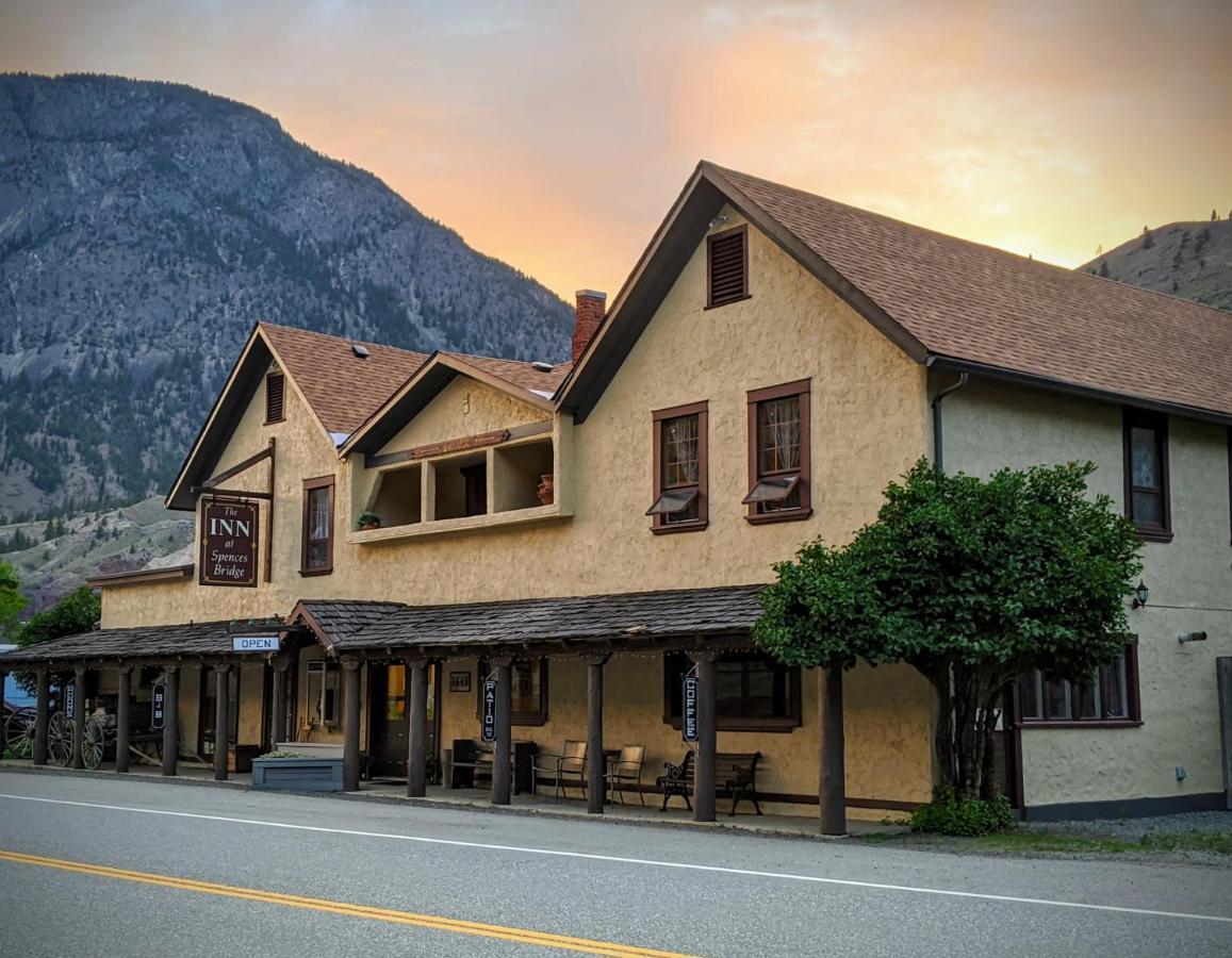 The Inn At Spences Bridge Extérieur photo